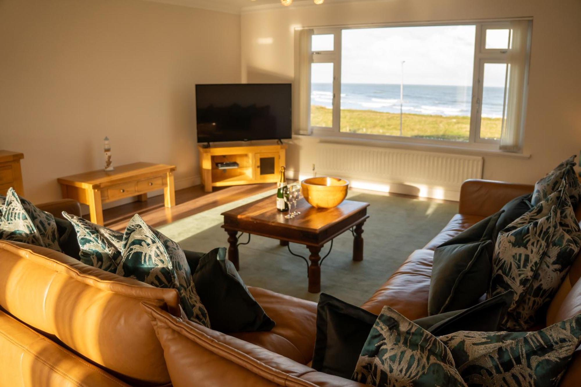 Seaview House Villa Seahouses Kültér fotó