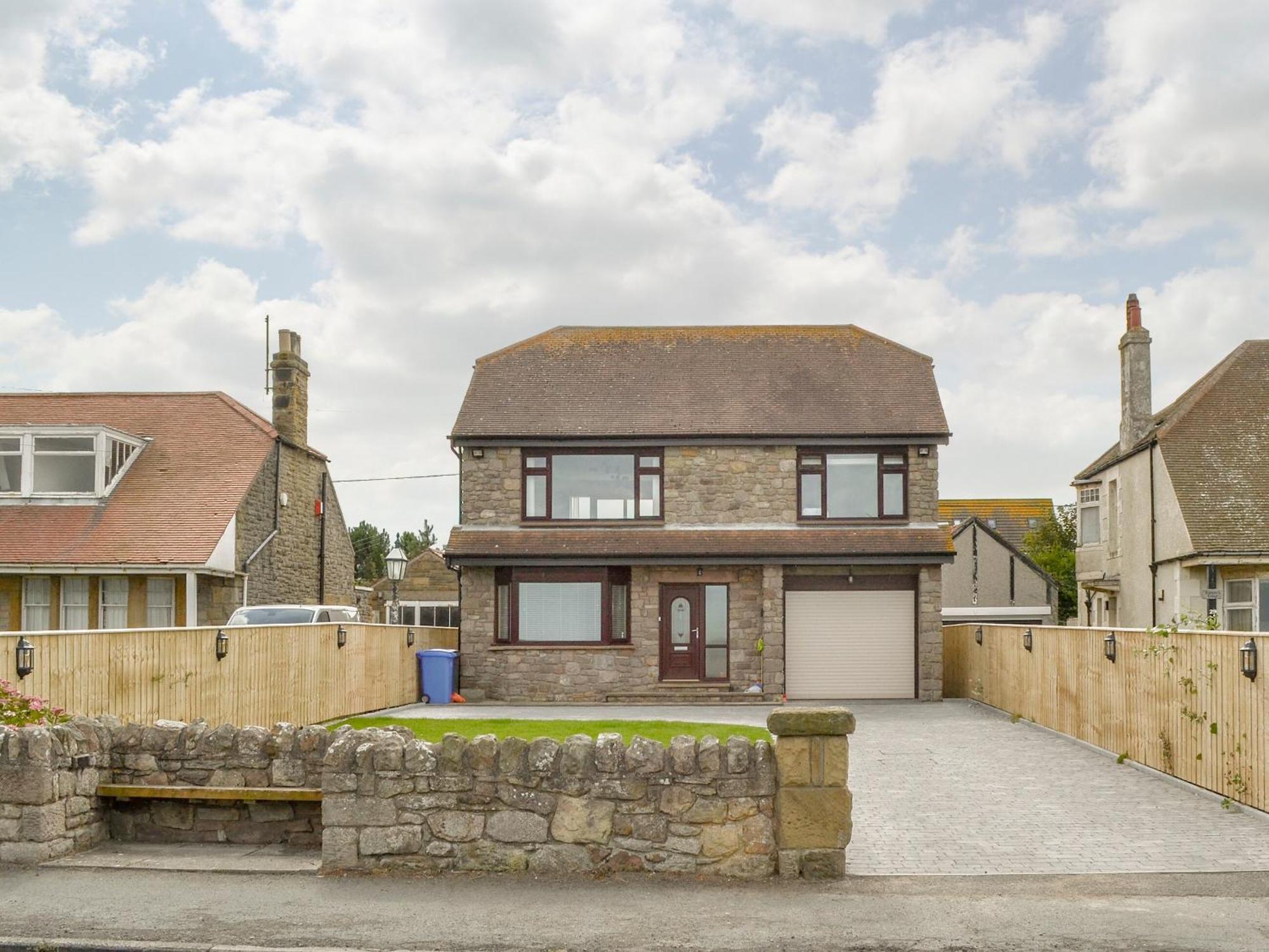 Seaview House Villa Seahouses Kültér fotó
